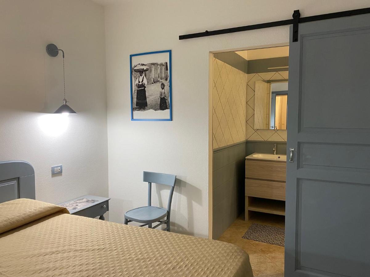 Domo Anna Hotel Villasimius Exterior photo